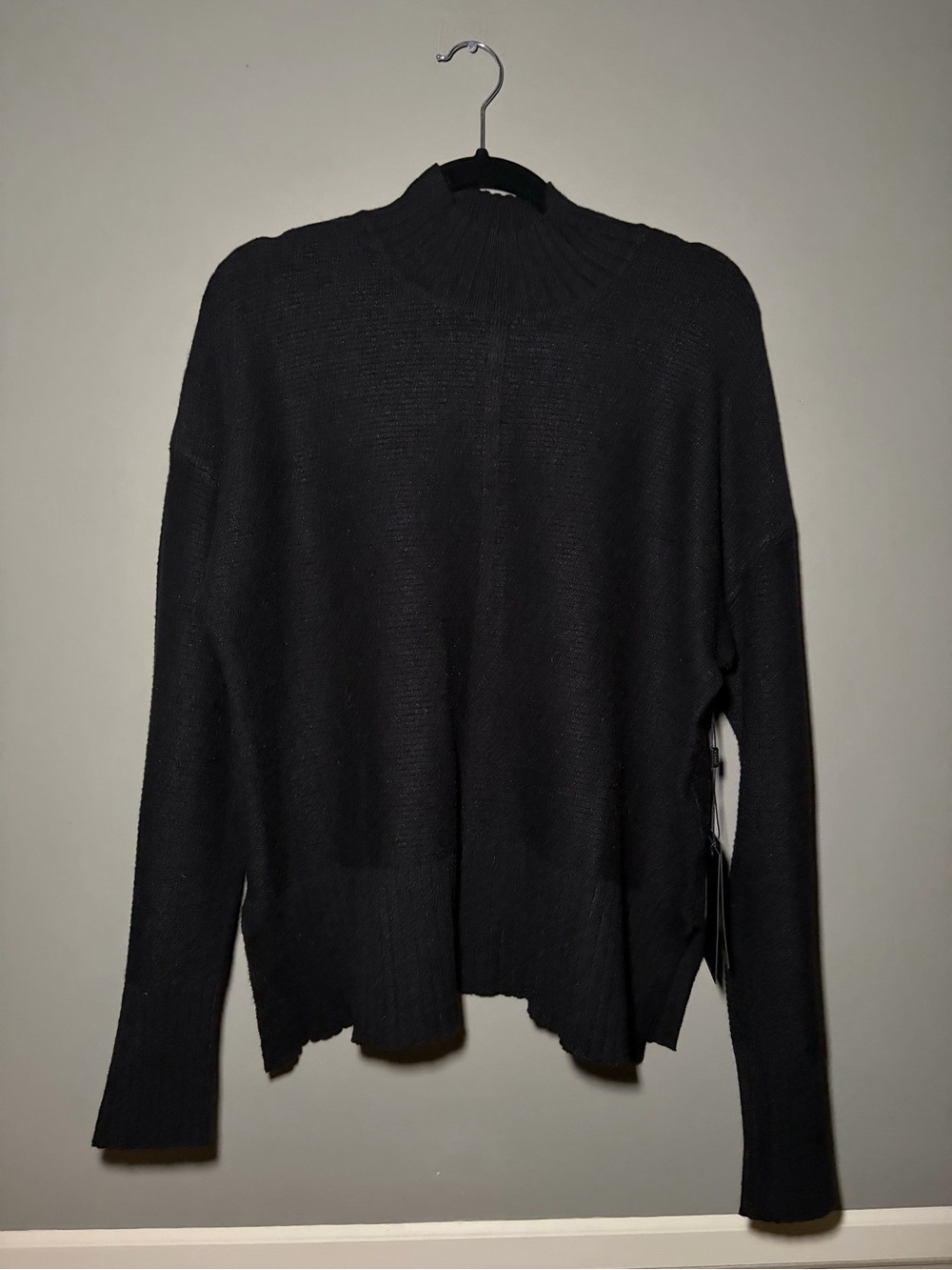 Cyrus NYC Nordstrom Black Ribbed Mock Neck Sweater Large NWT Soft Knit Pullover